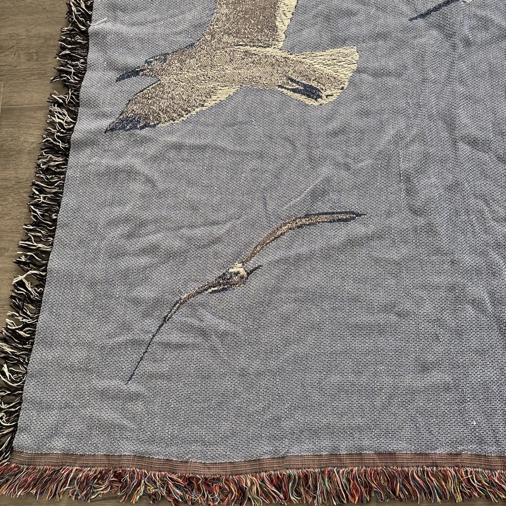 Taylor Swift 1989 Taylor's Version Seagull Woven Blue Blanket preowned few snags - Picture 6 of 12